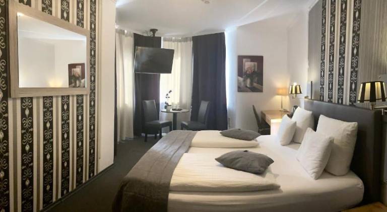 Hotel Royal — photo 2