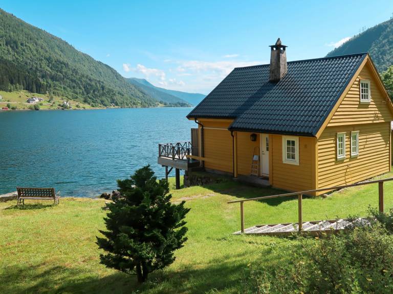 Hus  Balestrand