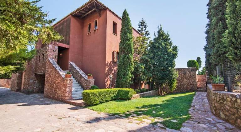 Villa with terrace, BBQ & private pool — photo 5