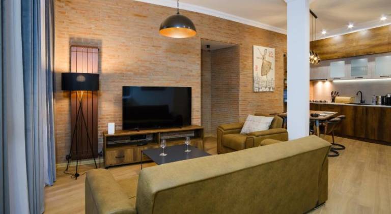 Apartment with terrace | Close to Old Tbilisi — photo 2