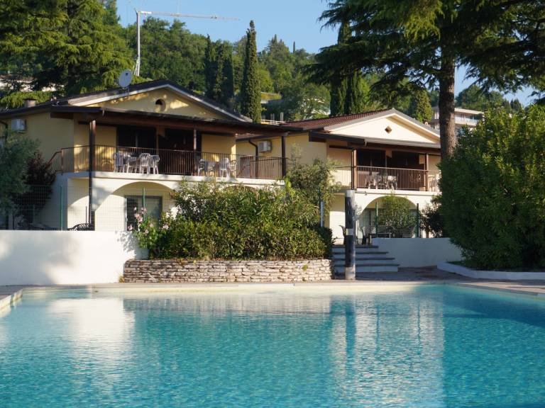 House Villaggio Sanghen