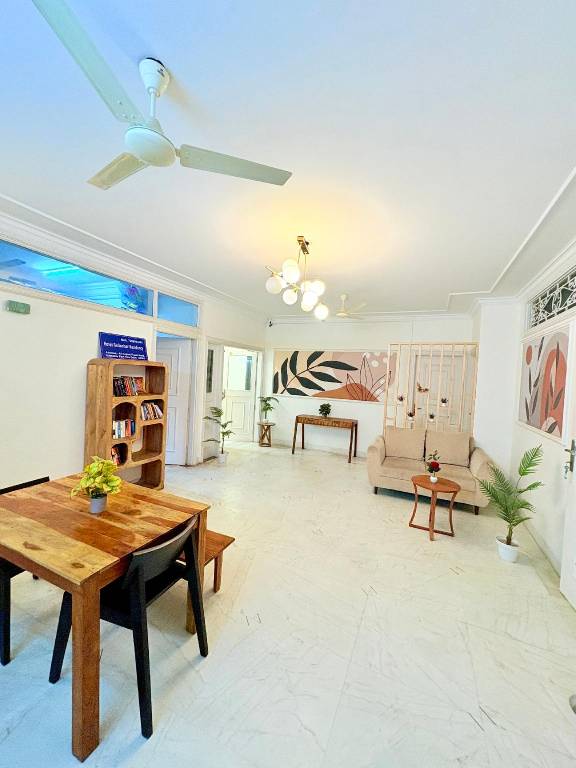 Gulmohar Residency Hauz Khas in New Delhi
