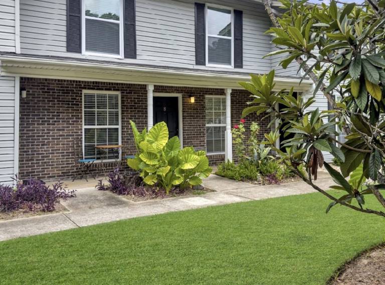 Holiday apartment with pool in Charleston, SC