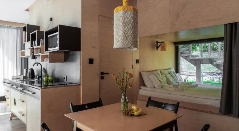 Serviced apartment with sauna, jacuzzi & pool — photo 4