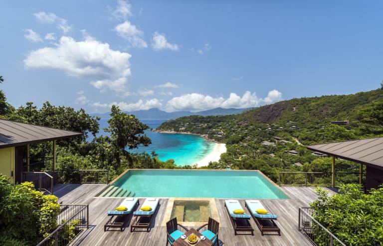 Resort Baie Lazare