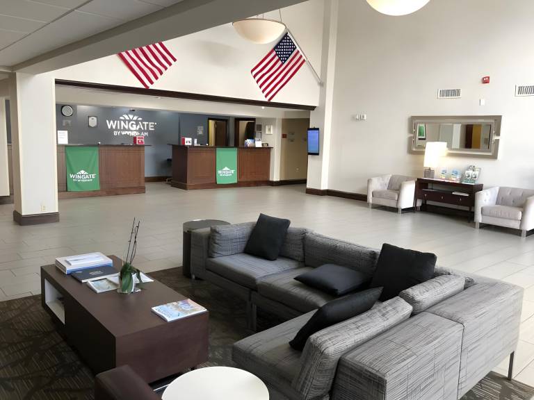 Wingate by Wyndham High Point Greensboro Airport S — photo 3