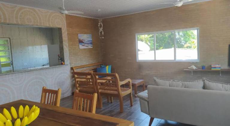 Serviced apartment with grill, pool & yard — photo 4