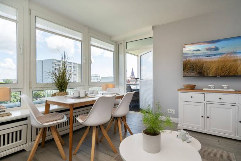 Modernes App. für 4 Personen - Balkon, PKW-Stellplatz, WLAN. Haustiere erlaubt. — photo 3