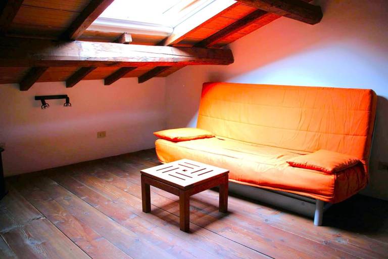 Rental apartment with garden & patio — photo 2