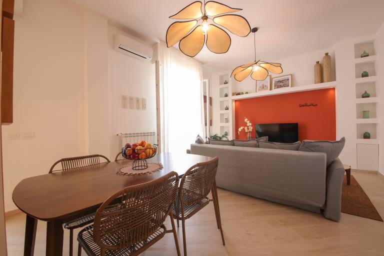 Apartment with patio | Sea view — photo 4