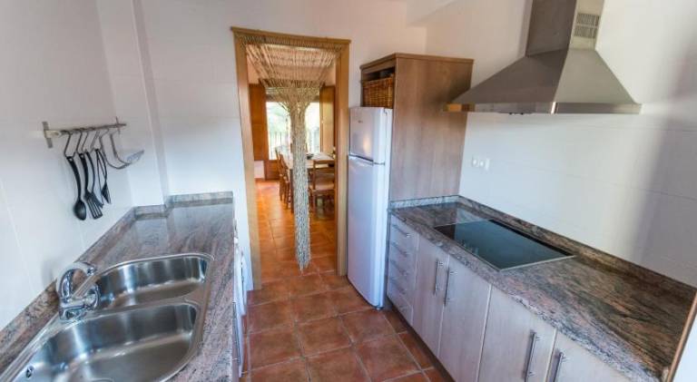 Holiday apartment with 3 rooms for 6 persons — photo 3