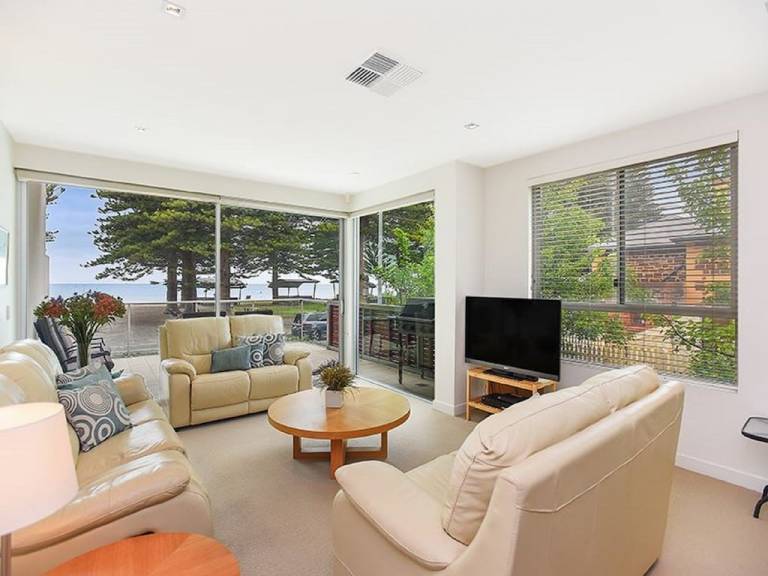 Apartment Encounter Bay
