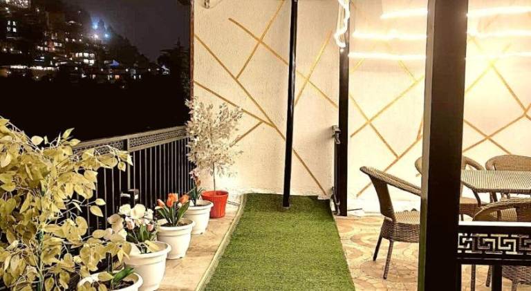 Sarin's Mistville 4BHK Villa Mall Road — photo 4