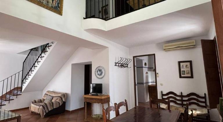House with terrace, grill & private pool | Good for workation | Pets are welcome — photo 3