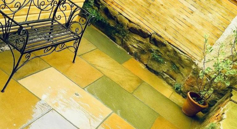 Rental apartment with patio & garden — photo 4