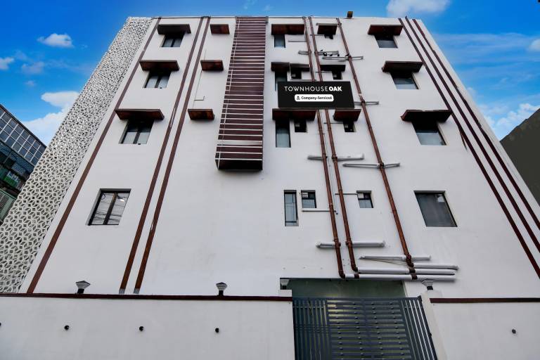 Townhouse Oak Sealdah Railway Station Near Creek Row