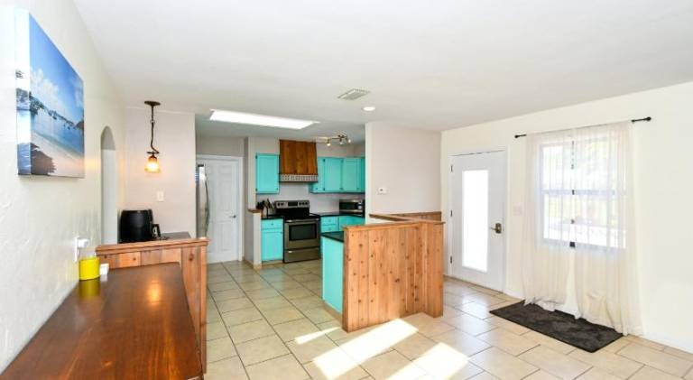 House with pool | Pets allowed — photo 3