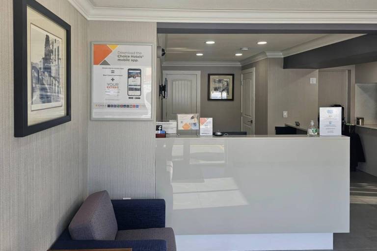 Rodeway Inn & Suites — photo 4