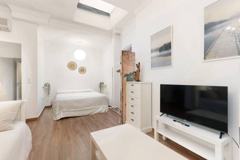 Apartment 'Duque De Rivas 42' with Wi-Fi and Air Conditioning — photo 5