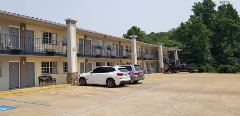 Motel  Lookout Valley Neighborhood Association