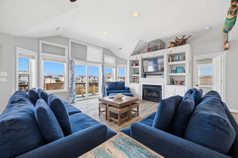 Casa Spiaggia 1495 ft to the beach Private Pool, Hot Tub, Dog Friendly Kitty Hawk — photo 5