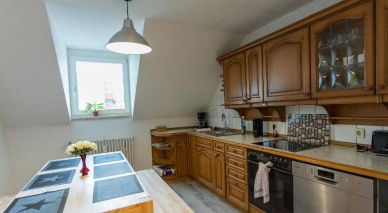 Holiday apartment with 3 rooms for 6 persons — photo 2