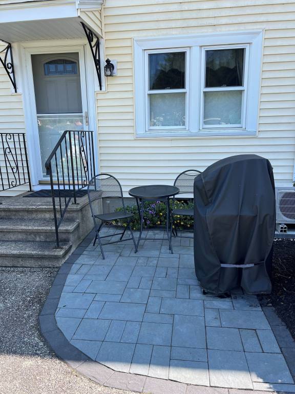 Condo Gilford
