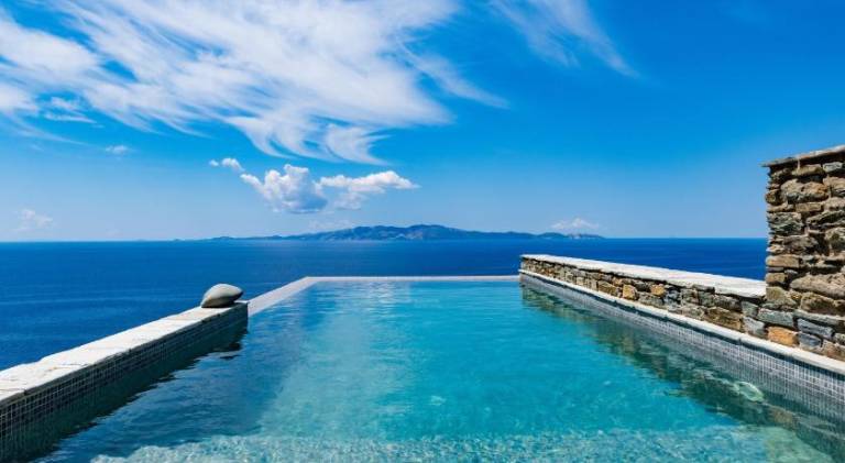 Apartment with terrace, pool & garden | Good for workation | Pet-friendly in Tinos