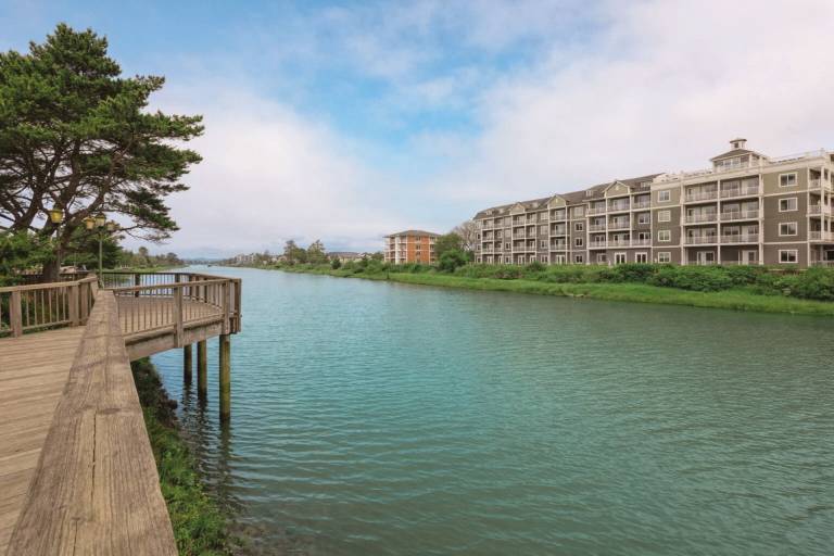 Children-friendly pleasant condo with garden, barbecue & terrace | Water view | Beach nearby | Good for workation | Pets allowed — photo 2