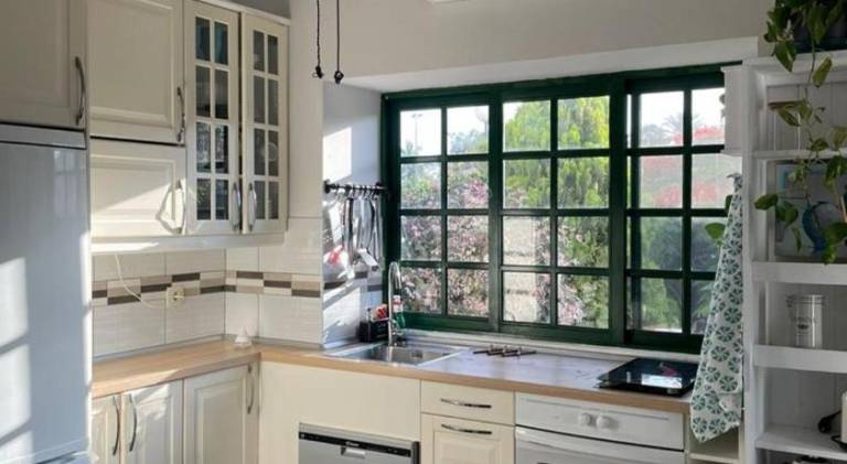 VV Sweet Flamboyan Playaflor 1 "by henrypole home" — photo 4