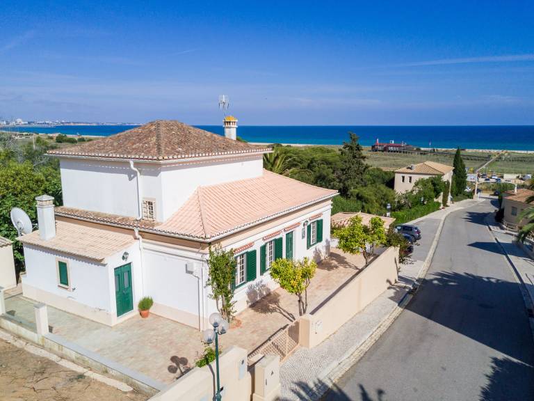 Villa Lagos
