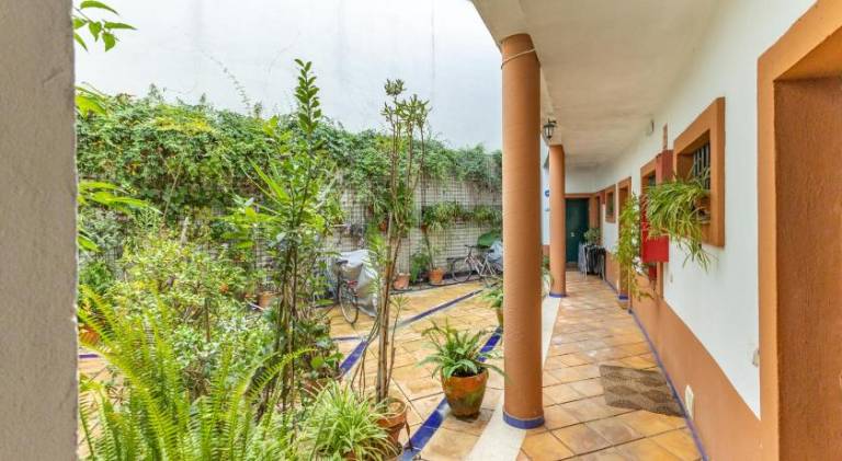 Rental apartment | Next to Puerta de la Macarena | Dogs allowed — photo 3
