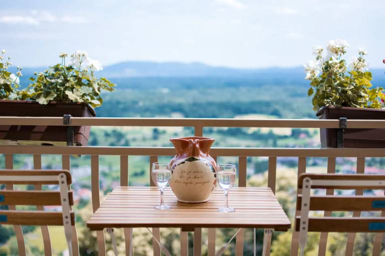 Apartma Občina Semič