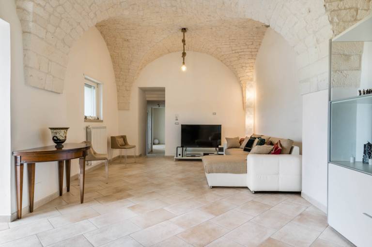 Villa with private pool, garden & barbeque — photo 3