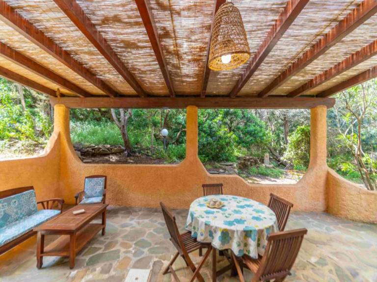 Exclusive retreat just a few meters from the sea — photo 5