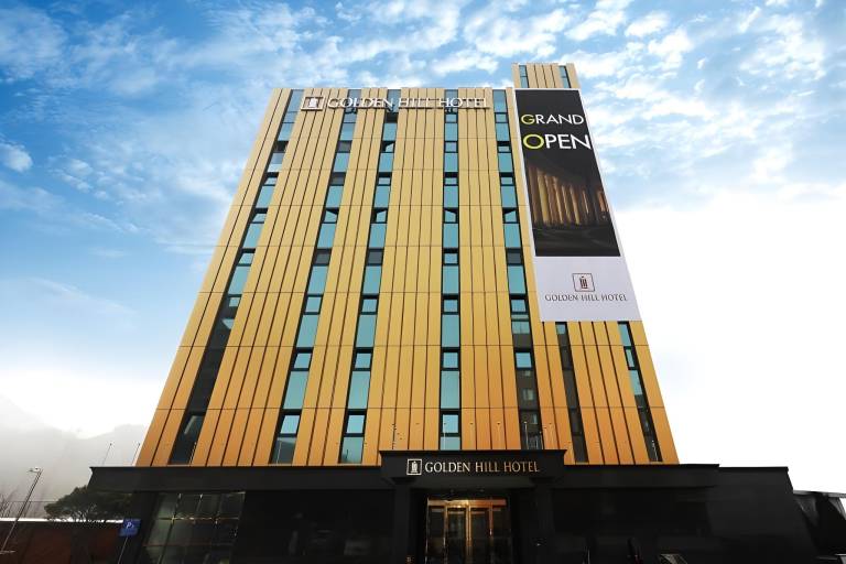 Hotel Golden Hill