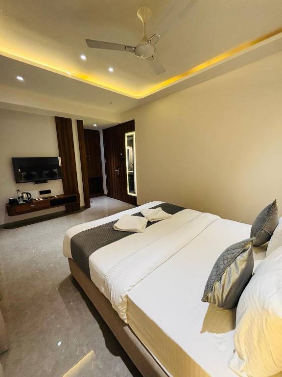 Hotel Royal Retreat in Rahata