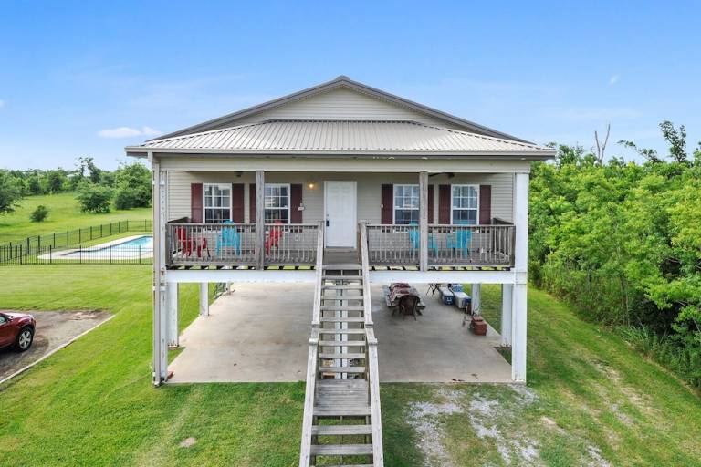 House Waveland
