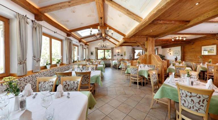 Hotel Hubertusstube — photo 2