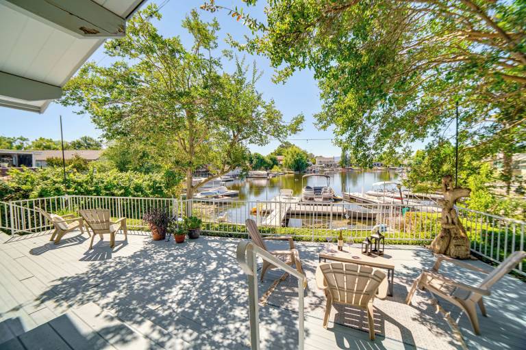House  Lakeport