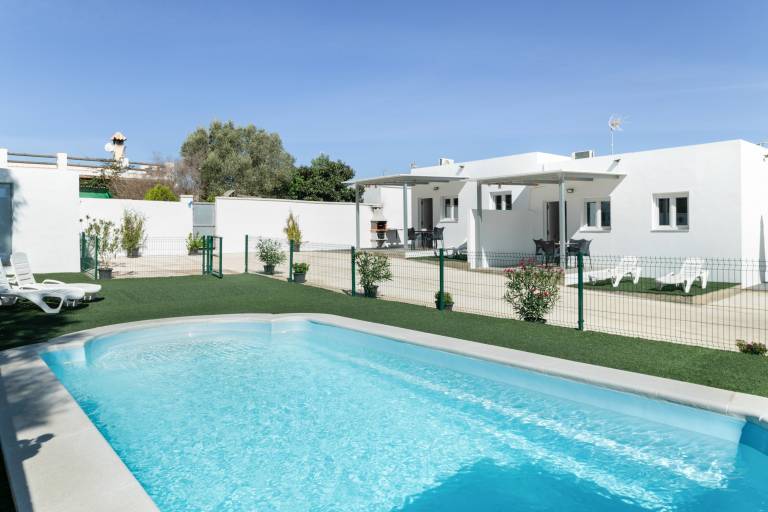 Holiday Home 'Apartamentos La Esencia Del Sur B' with Shared Pool, Wi-Fi and Air Conditioning in Vejer de la Frontera