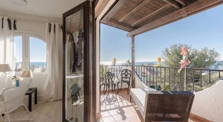 Rental apartment with terrace — photo 4