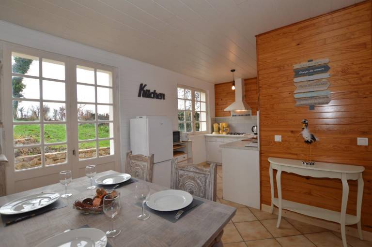 Gite with barbeque, garden & terrace — photo 5