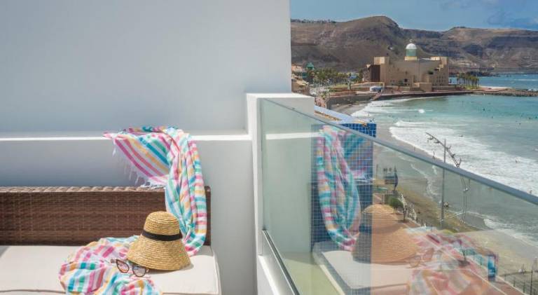 Rental apartment with pool — photo 3
