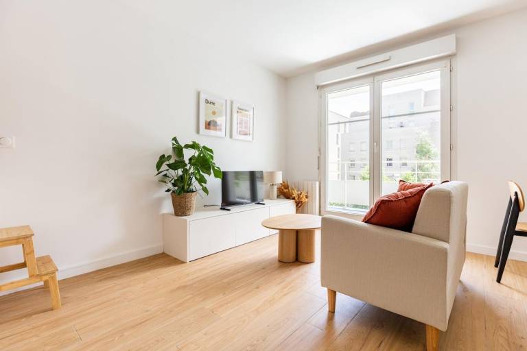Rental apartment with patio | Good for workation in Aubervilliers