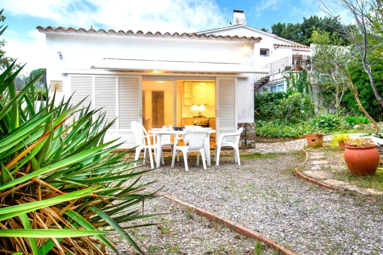 Chalet Tamariu