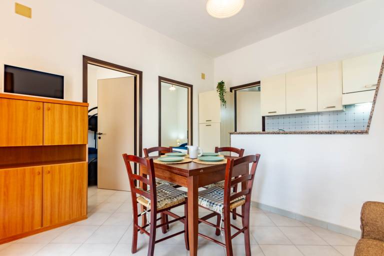 Child-friendly beautiful rental apartment with terrace & yard | Beach nearby | Pet-friendly — photo 5