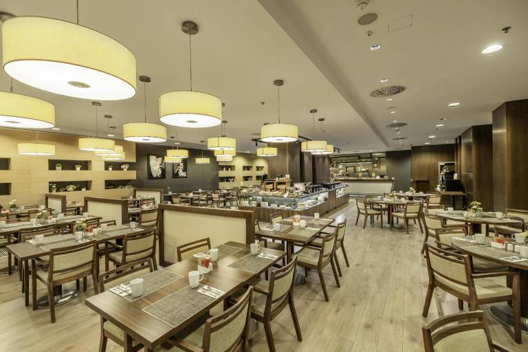 DoubleTree by Hilton Kosice — photo 2