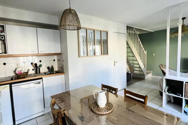 Apartment with BBQ, patio & yard | Garden view | Next to the beach | Pet-friendly — photo 3