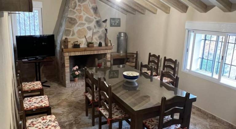 Lovely house with garden, private pool & grill | Pets are welcome — photo 4